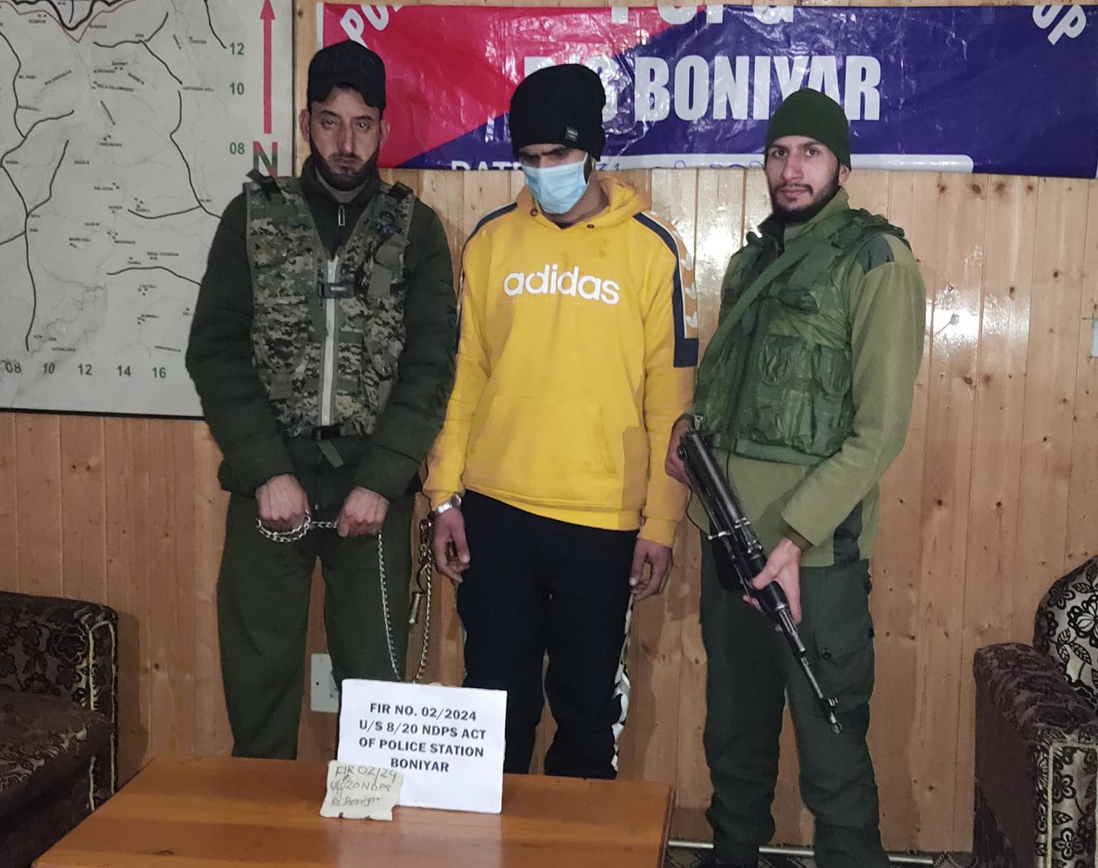 Police arrests drug peddler in Baramulla ; Contraband substances recovered*