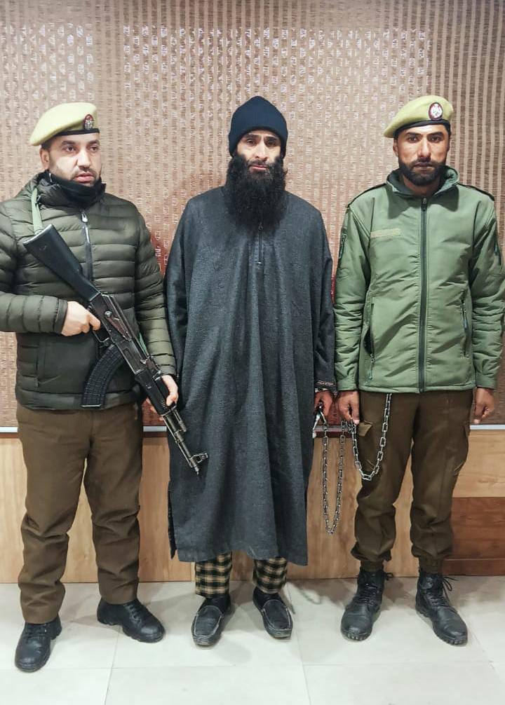 Baramula Police booked hard-core Instigator namely Nasir Ganie of Palhallan under J&K Public Safety Act; Lodged in Central Jail Kotbilwal Jammu