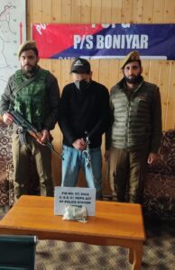 Police arrests drug peddler in Baramulla; Contraband substances recovered*