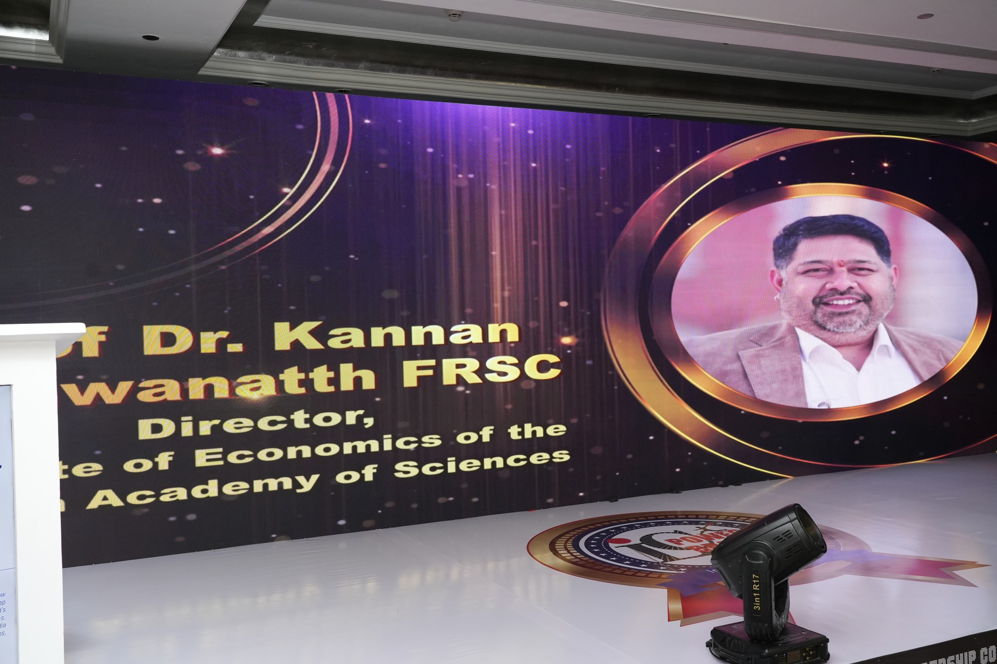 Dr Kanans Visvanats FRSC Honoured as Global Researcher of the Year 2024